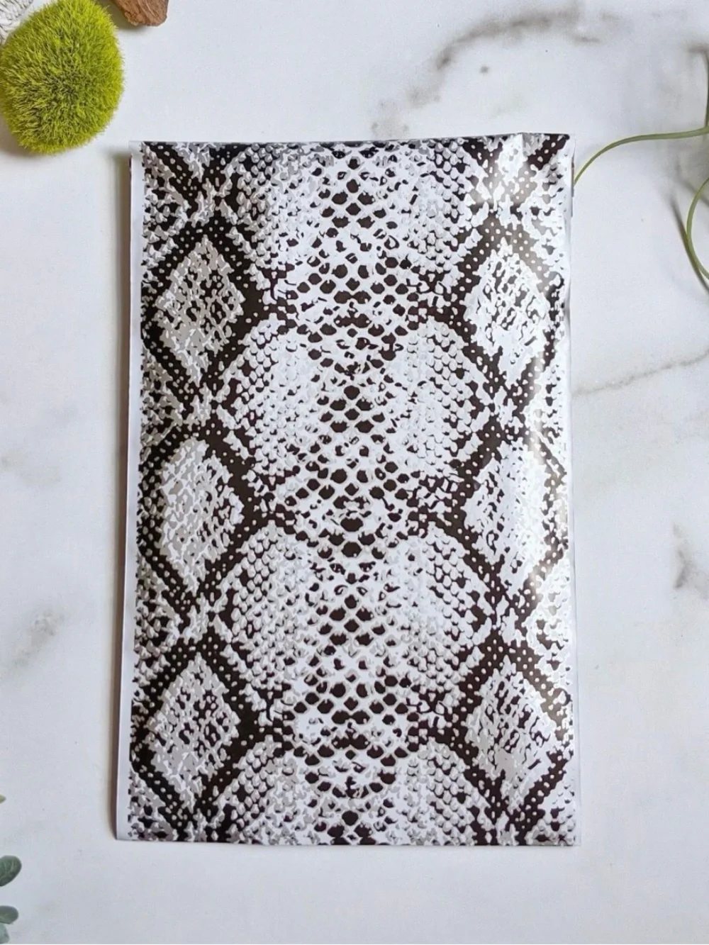 BIN - 25pc SnakeSkin Poly Mailers